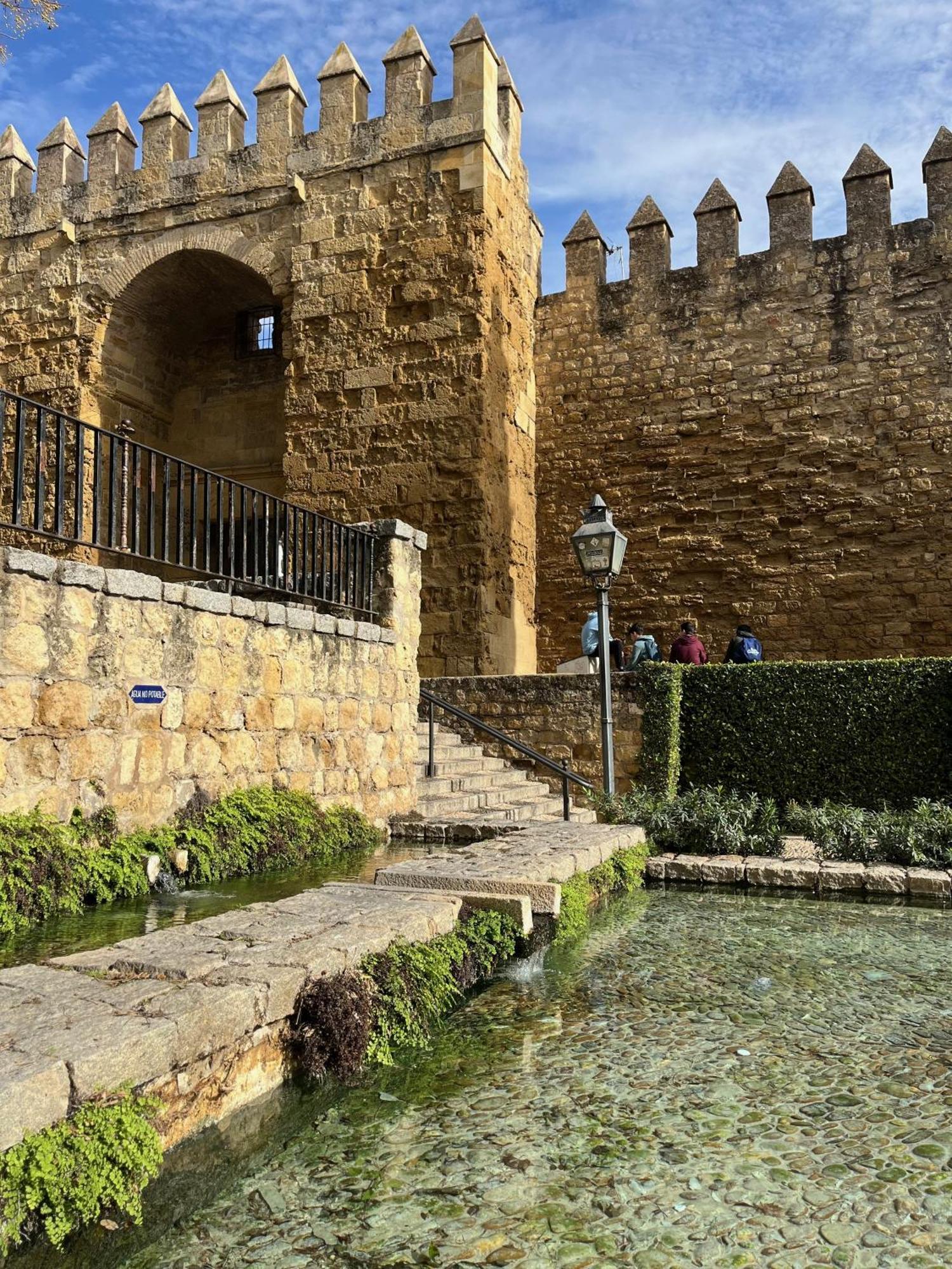 La Casa De La Muralla Kordoba Bagian luar foto